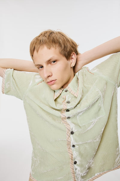 UNEVEN VELVET HALF SLEEVE SHIRT - MELON / M26U6SH001-MASU Official Online Store