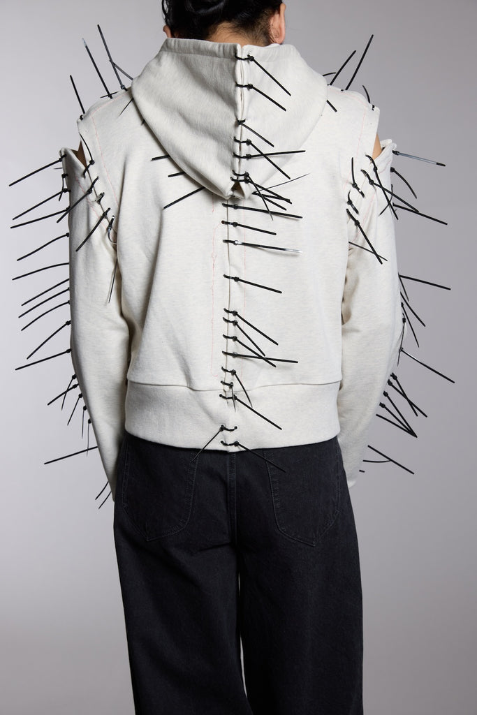 BONE NEEDLE ZIP-UP HOODIE - OATMEAL / M26B6CS001-MASU Official Online Store