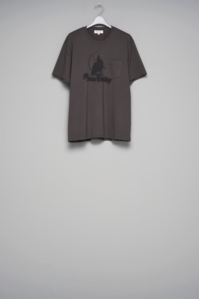 CASTLE POCKET T-SHIRT - BLACK / M26U6CS005-MASU Official Online Store