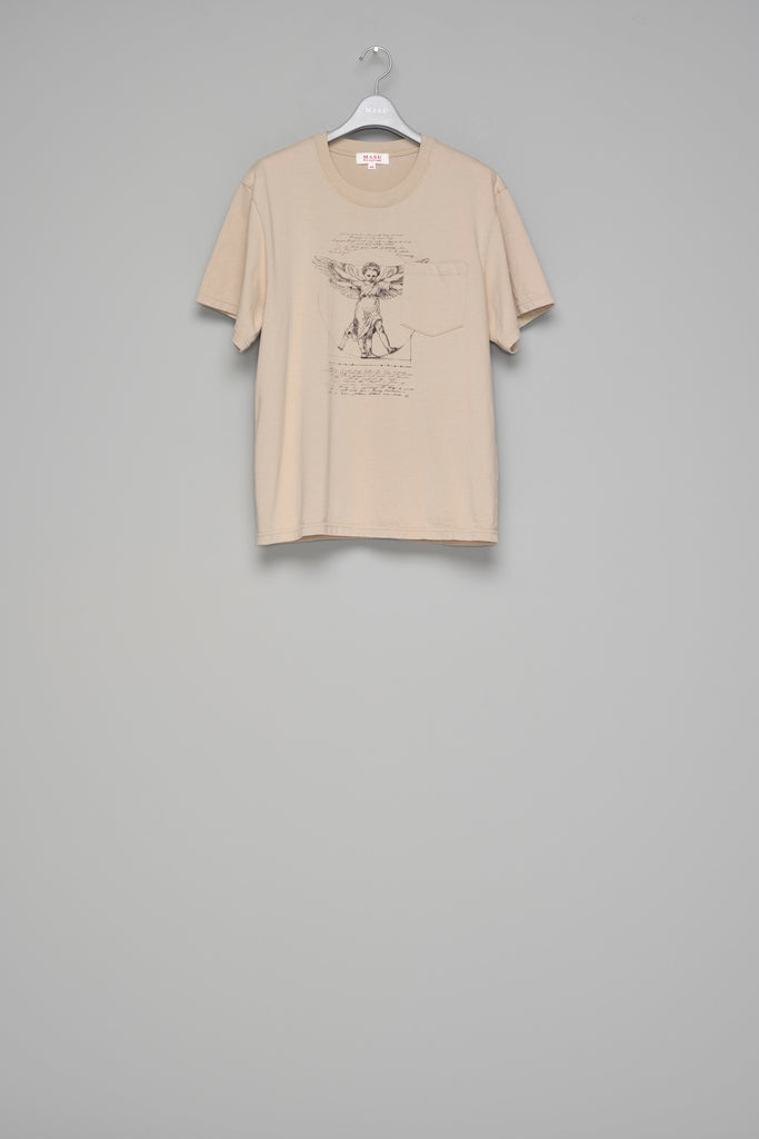 ANGEL DIAGRAM POCKET T-SHIRT - BEIGE / M26H9CS001-MASU Official Online Store