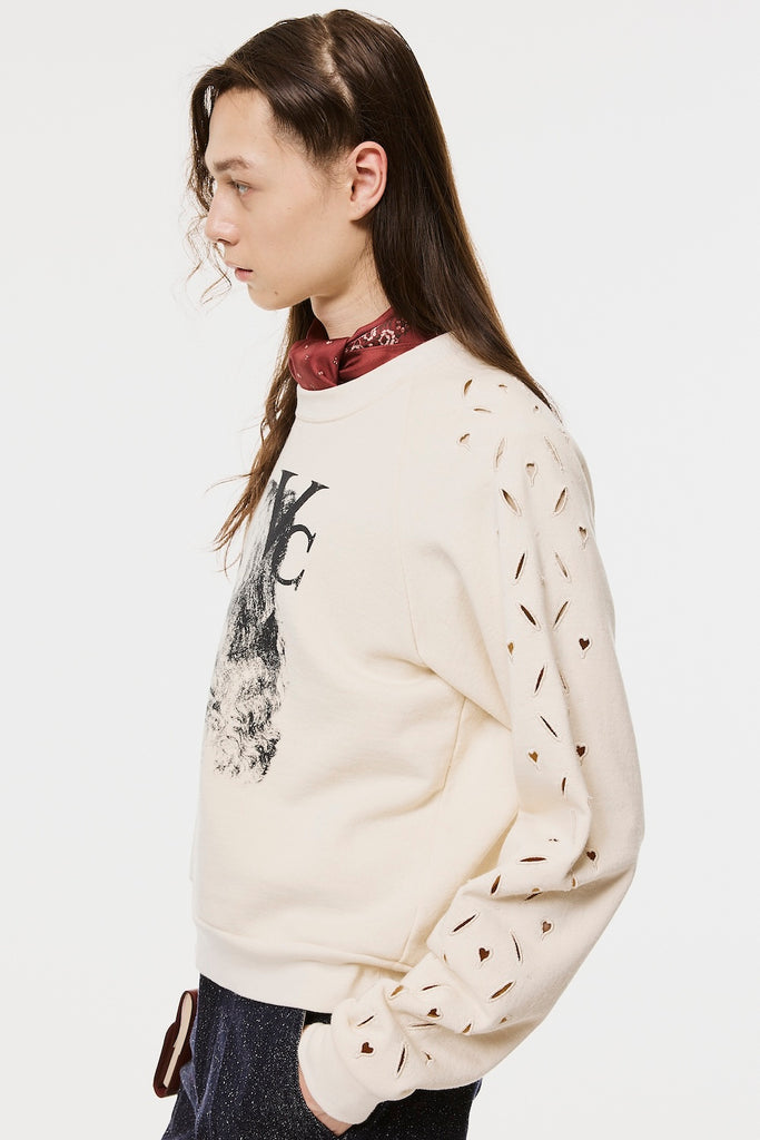 HEART HOLE VC SWEATSHIRT - IVORY / M26H9CS009-MASU Official Online Store