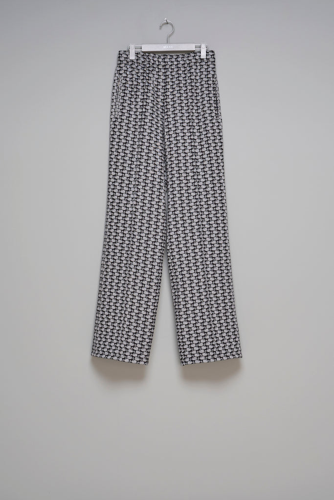 SWAN MONOGRAM TRACK PANTS - BLACK / M25F9PL012-MASU Official Online Store