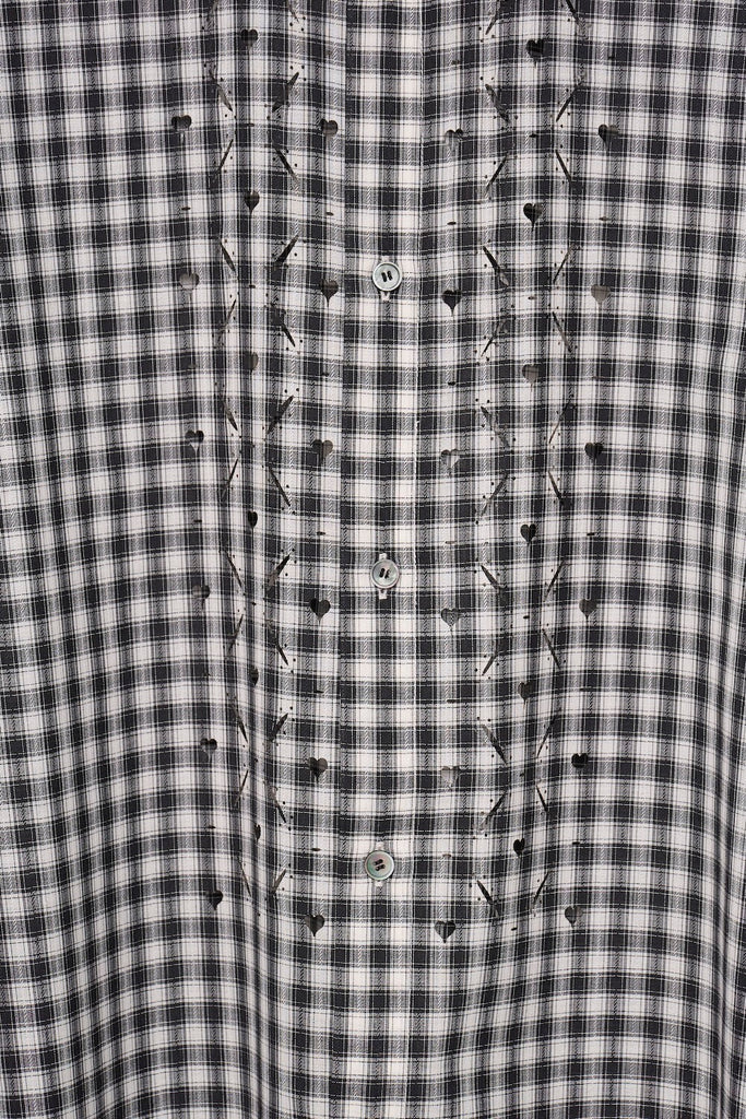 HEART HOLE PLAID SHIRT - BLACK / M26H9SL002-MASU Official Online Store