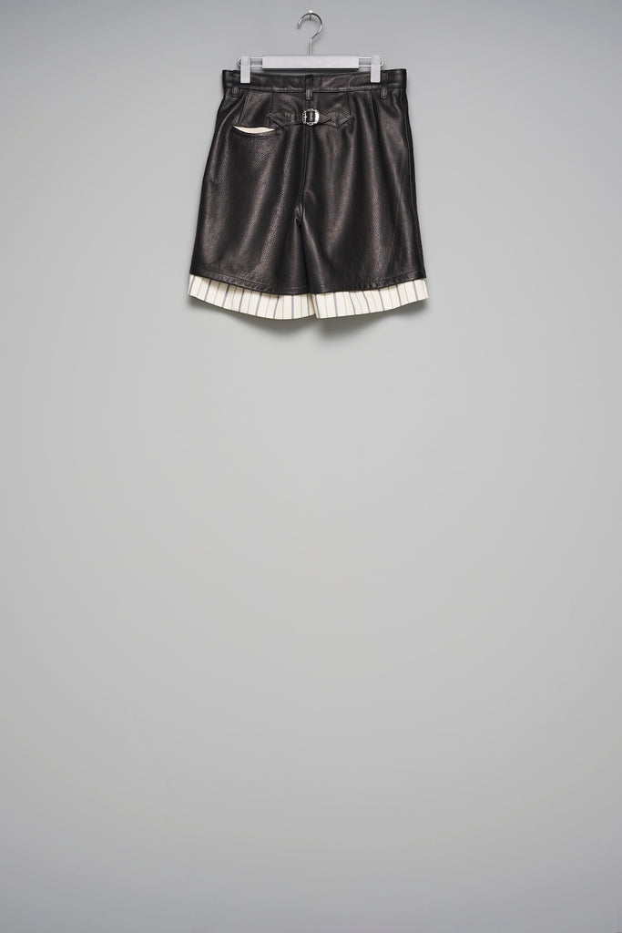 LEATHER SHORTS - BLACK / M26U6PS002-MASU Official Online Store