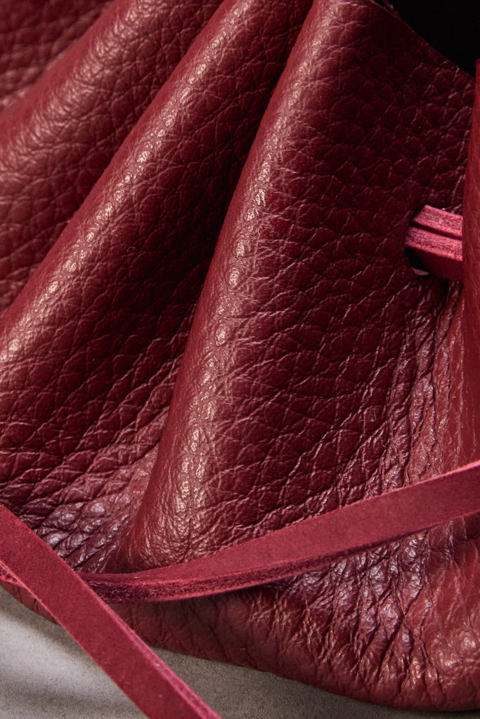 WHIP POUCH - ROUGE / M26H9OJ015-MASU Official Online Store