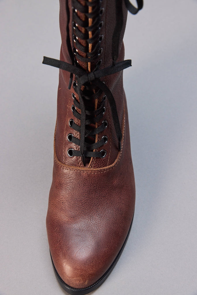 18 HOLE BACK ZIP BOOTS - BROWN / M26H9OJ013-MASU Official Online Store