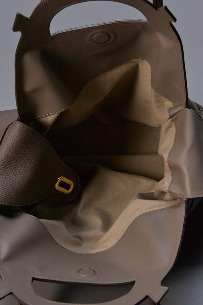 TRUFFE DAILY BAG - MOKA / M26H9OJ017-MASU Official Online Store