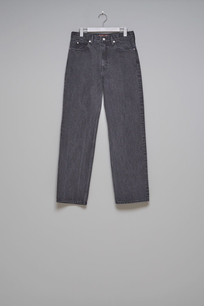 MB TAPERED JEANS - BLACK / B25F9PL004-MASU Official Online Store