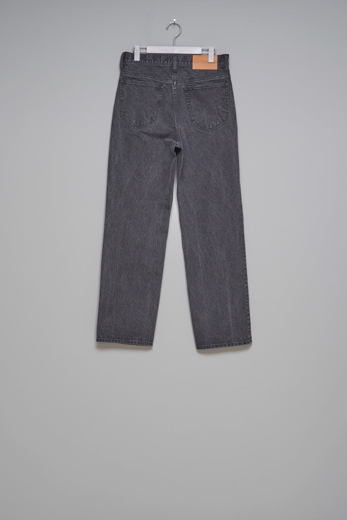 MB TAPERED JEANS - BLACK / B25F9PL004-MASU Official Online Store