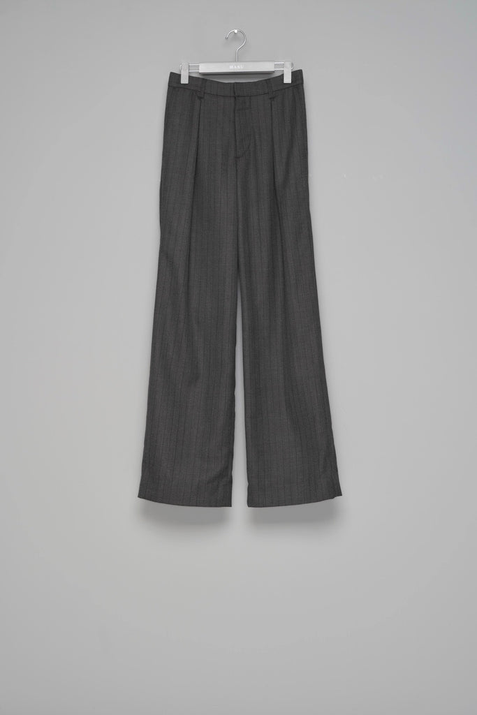 INVERTED PLEATS WIDE TROUSERS - CHARCOAL BLACK / M26H9PL004-MASU Official Online Store
