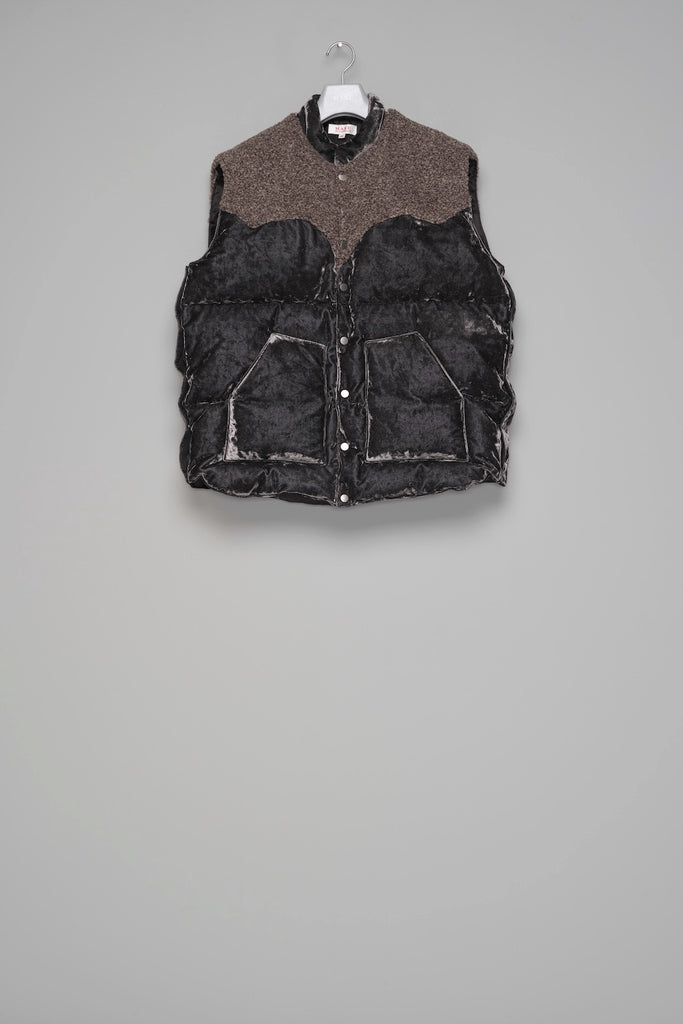 VELVET MOUNTAIN DOWN VEST - DUSTY BLACK / M26H9VT003-MASU Official Online Store
