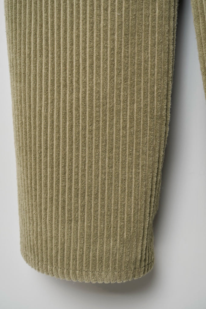 CORDUROY WIDE TROUSERS - MOSS GREEN / M26H9PL009-MASU Official Online Store