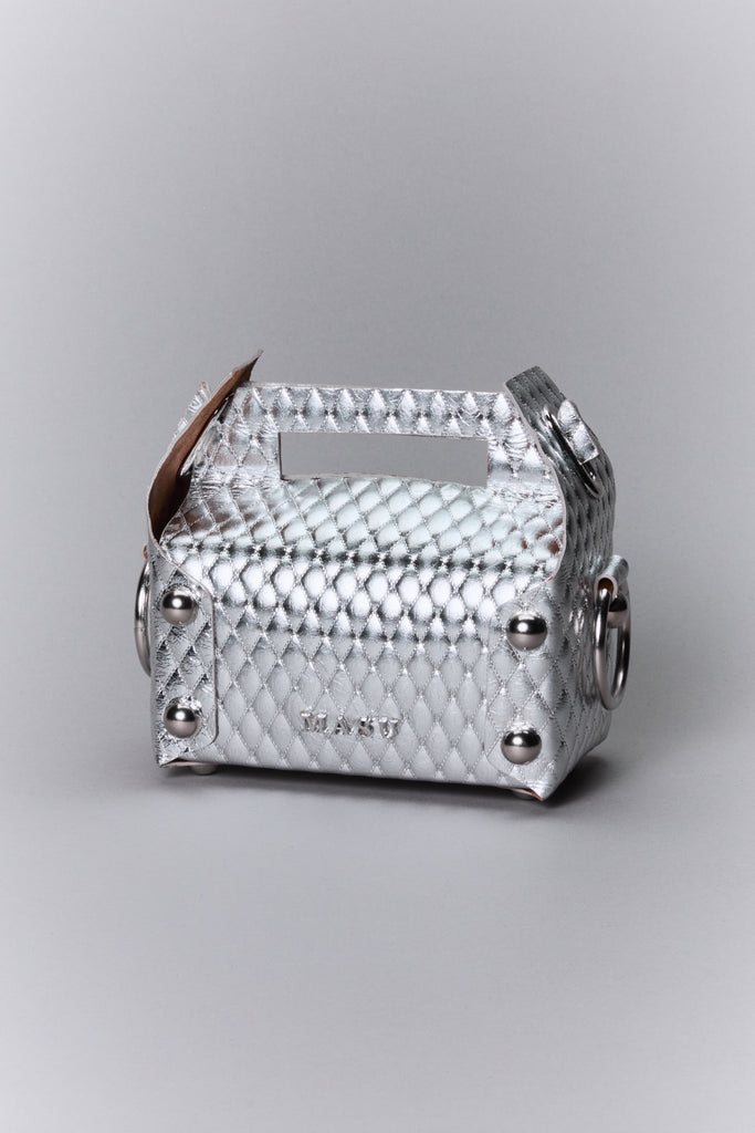 LEATHER CAKE BAG - SILVER / M25F9OJ008-MASU Official Online Store