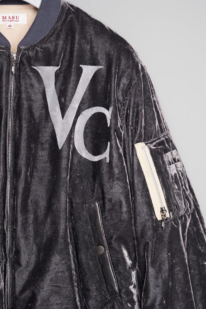VC VELVET PUFFER BOMBER JACKET - DUSTY BLACK / M26H9BL004-MASU Official Online Store